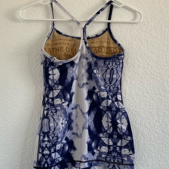 Lululemon Power Y Tank - Picture 4 of 4